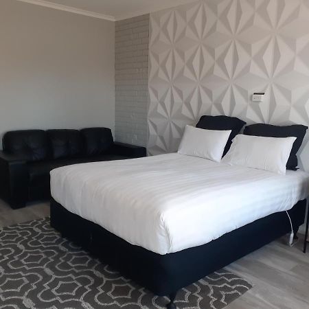 Wentworth Club Motel Extérieur photo