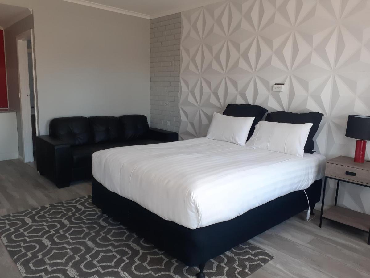 Wentworth Club Motel Extérieur photo