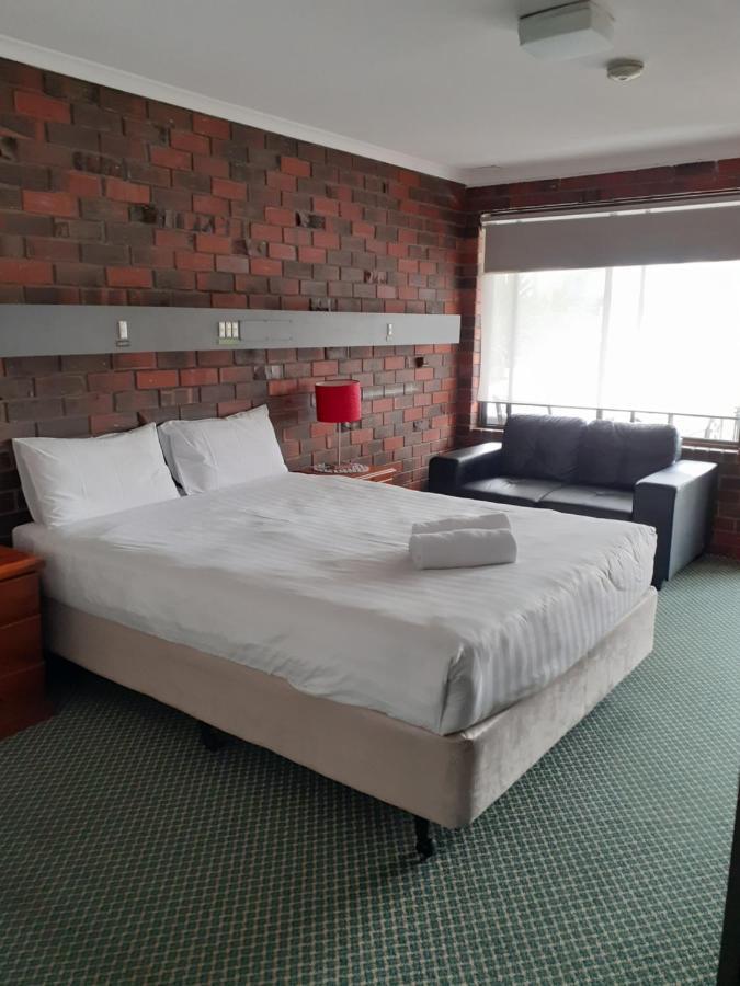 Wentworth Club Motel Extérieur photo